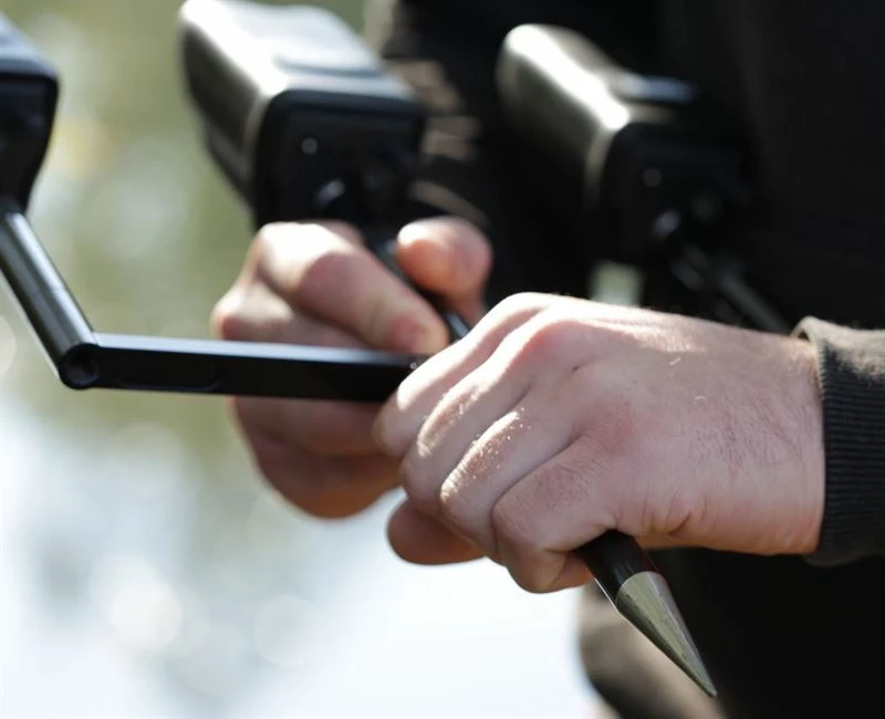 Korda Singlez Aluminium Ground Spike - Ground spikes 2 Korda Singlez Aluminium Ground Spike - Ground spikes - Image 2