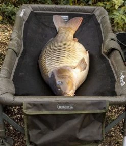 Trakker Sanctuary Cradles - Unhooking mats & cradles