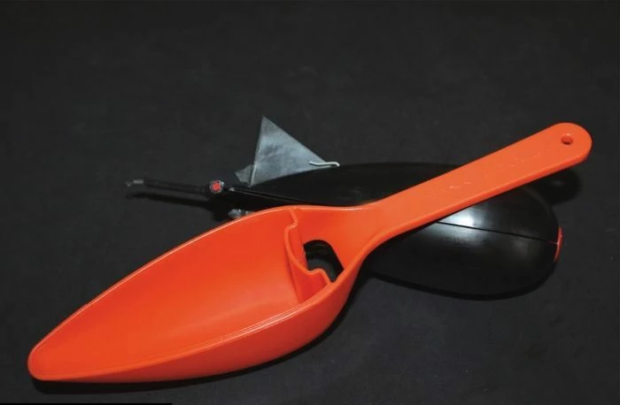 Bank Bug Scooop - Baiting poles & spoons 3 Bank Bug Scooop - Baiting poles & spoons - Image 3