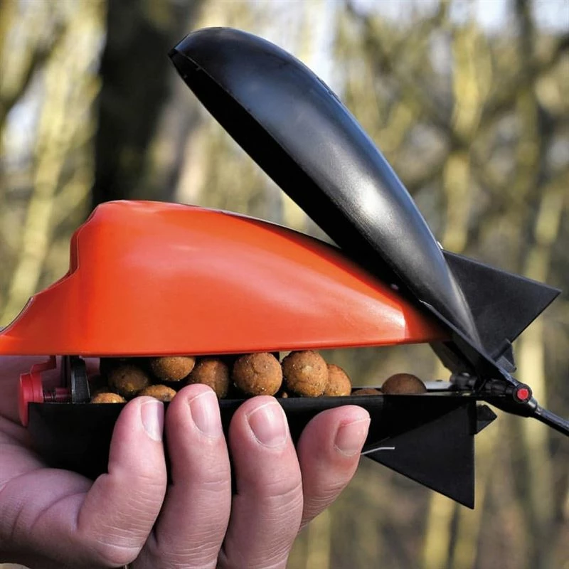 Bank Bug Scooop - Baiting poles & spoons 1 Bank Bug Scooop - Baiting poles & spoons