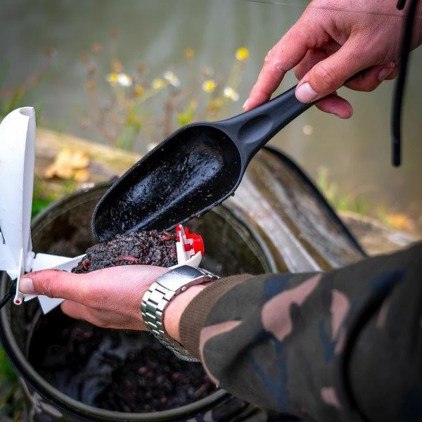 Spomb Scoops - Spods & spombs 1 Spomb Scoops - Spods & spombs