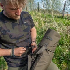 Avid Carp Compound Rod Sleeve Transporter - Rod sleeves -Carp Sales Store z3jqp3ff637667118614165376